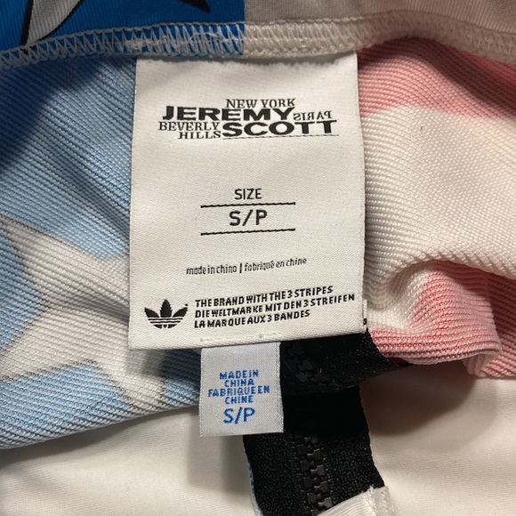 JEREMY SCOTT x ADIDAS American flag shorts size small - Picture 4 of 9